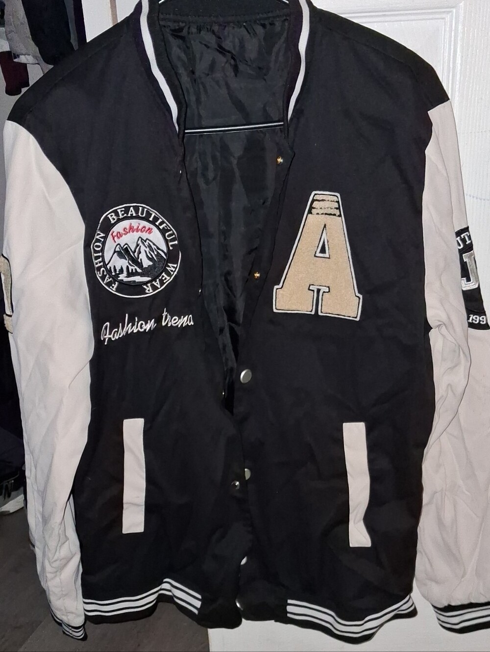 SHEIN Black and Cream Varsity Windbreaker Jacket with Letter Patch